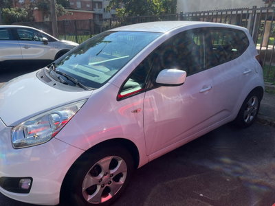 Kia Venga 1.4 CVVT LX Easy usata