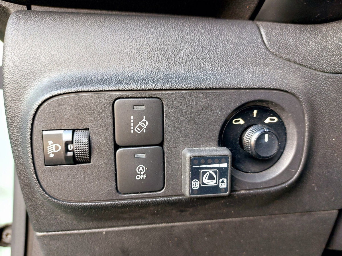 Citroen C3 PureTech 82 Feel (12)