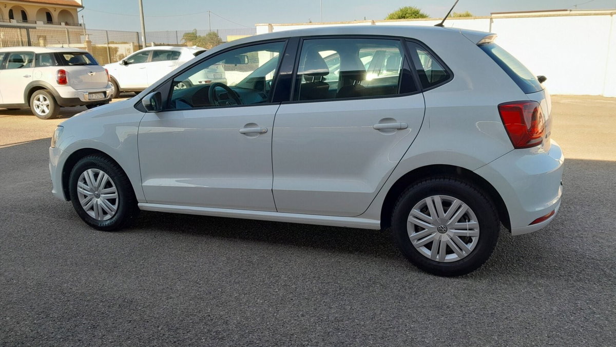 Volkswagen Polo 1.0 MPI 5p. Trendline (15)