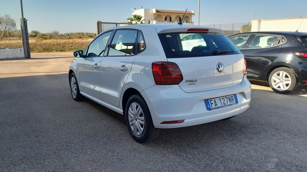Volkswagen Polo 1.0 MPI 5p. Trendline (16)