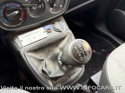 Fiat Fiorino 1.3 MJT 95CV Combinato (11)