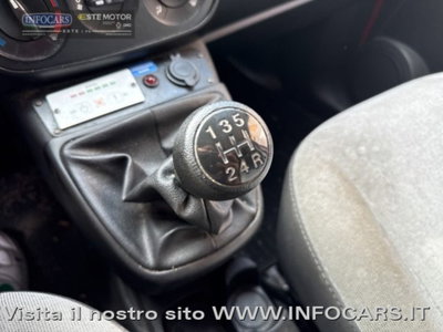 Fiat Fiorino 1.3 MJT 95CV Combinato (12)
