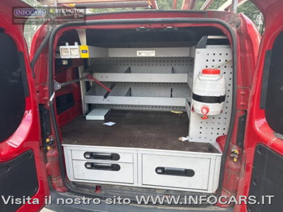 Fiat Fiorino 1.3 MJT 95CV Combinato (13)