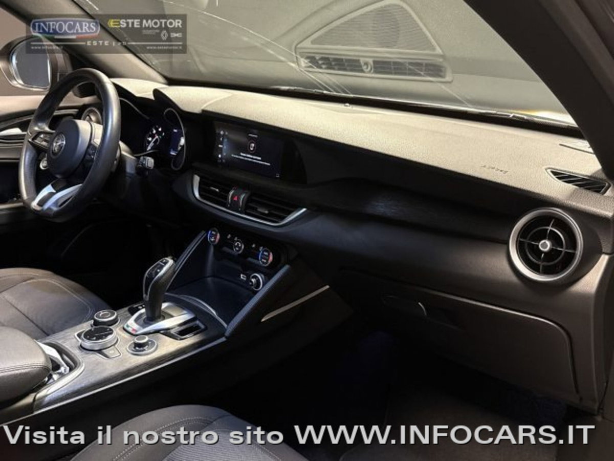 Alfa Romeo Stelvio Stelvio 2.2 Turbodiesel 190 CV AT8 Q4 Super Business (12)