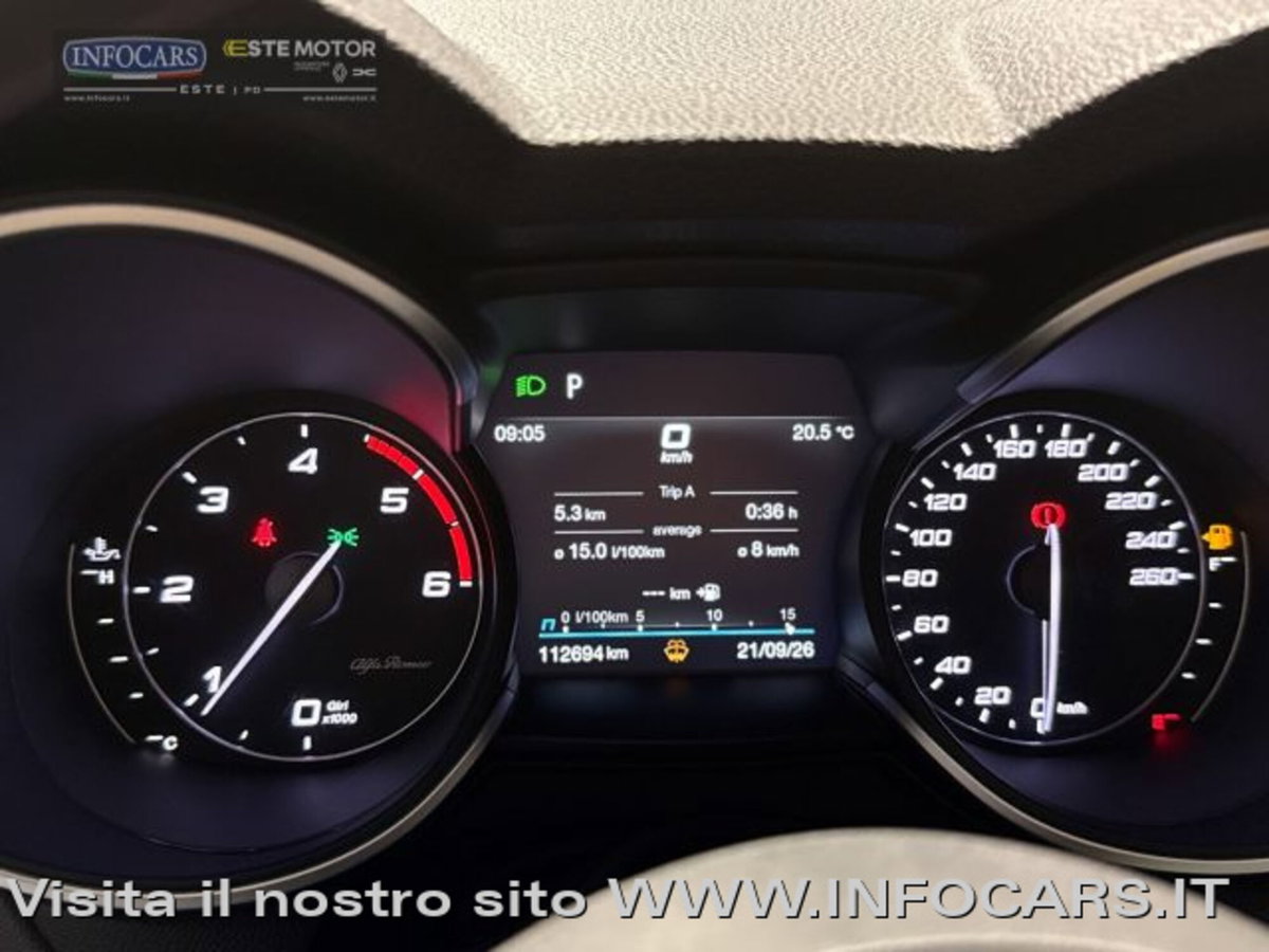 Alfa Romeo Stelvio Stelvio 2.2 Turbodiesel 190 CV AT8 Q4 Super Business (13)