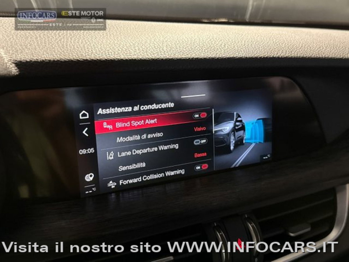 Alfa Romeo Stelvio Stelvio 2.2 Turbodiesel 190 CV AT8 Q4 Super Business (16)