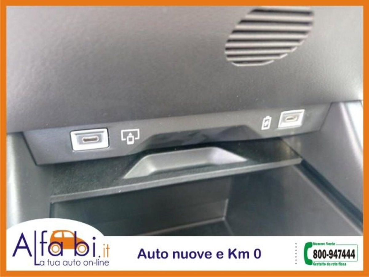 Jeep Compass 1.2 turbo 48V e-hybrid Summit fwd 145cv edct6 (19)