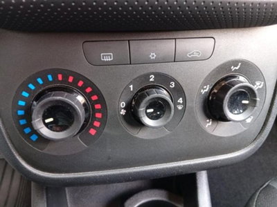 Fiat Grande Punto 1.2 5 porte S&S Actual (14)