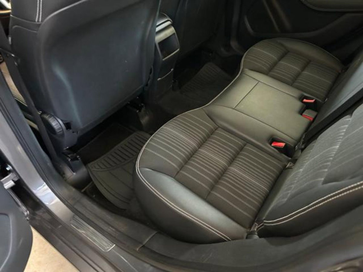 Mercedes-Benz Classe B 200 CDI Premium (13)