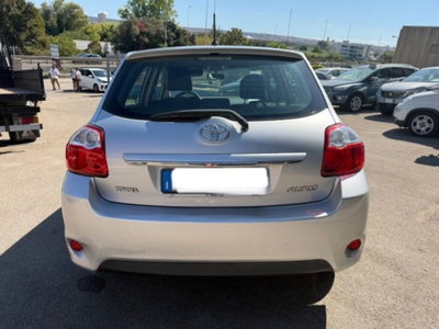 Toyota Auris 1.4 D-4D 5 porte (5)