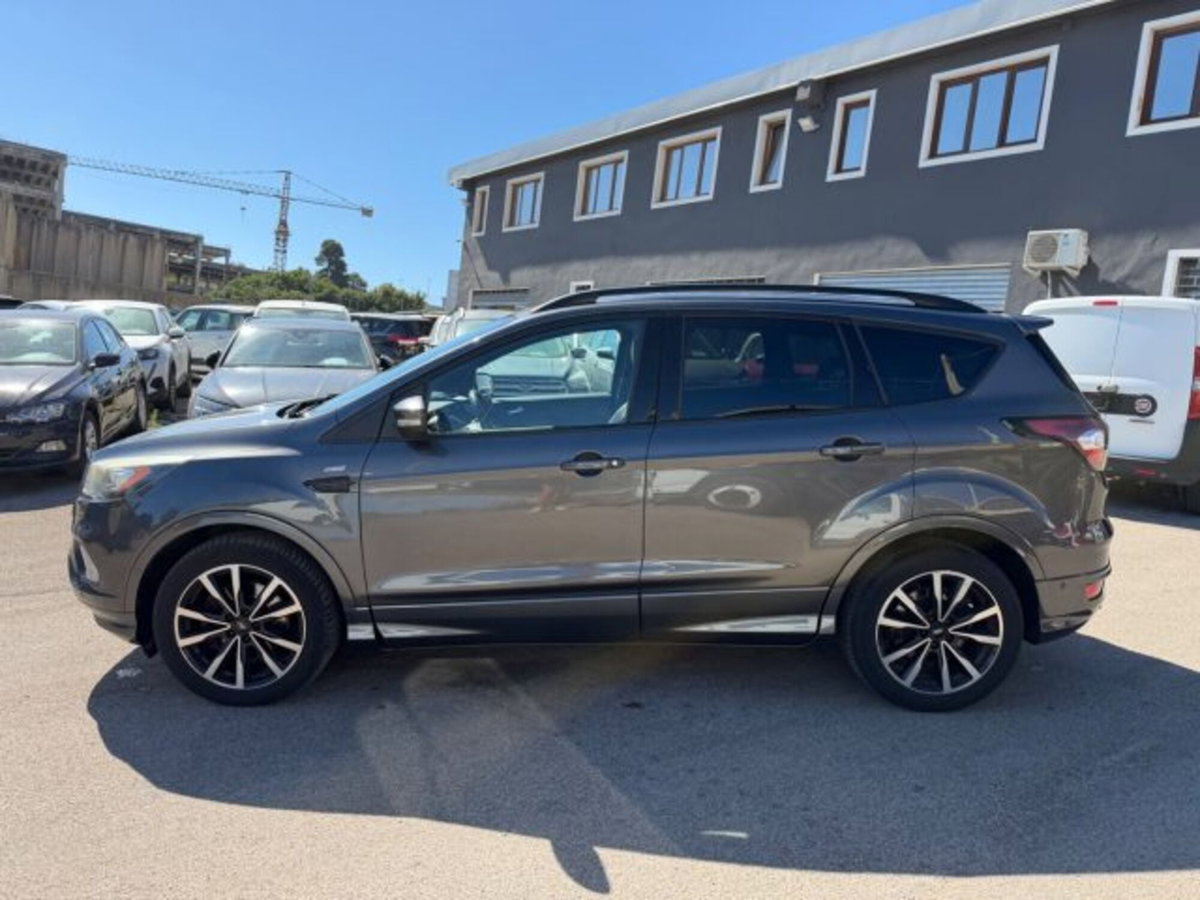 Ford Kuga 1.5 TDCI 120 CV S&S 2WD Plus