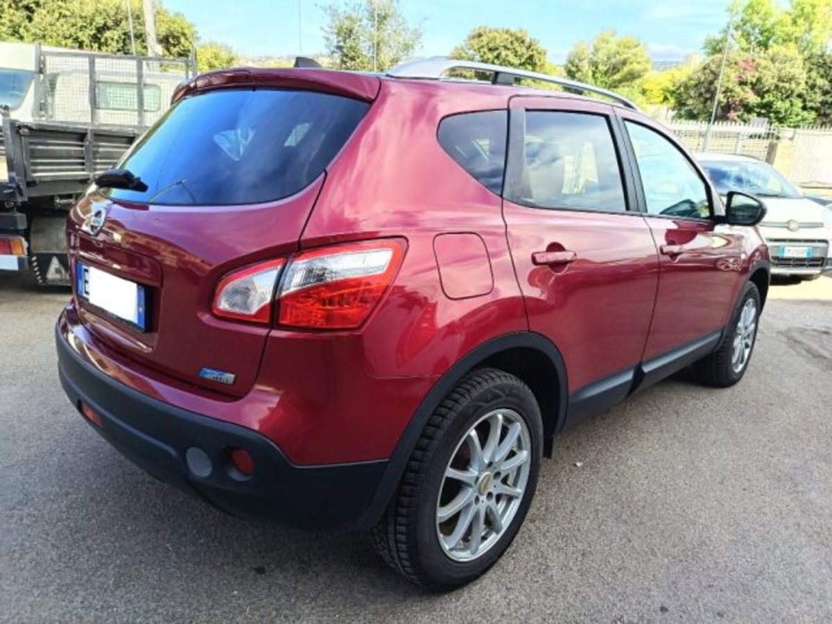Nissan Qashqai 1.5 dCi Tekna (6)