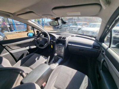Peugeot 407 1.6 HDi Tecno (12)