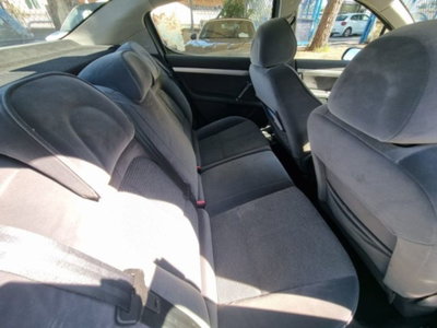Peugeot 407 1.6 HDi Tecno (15)