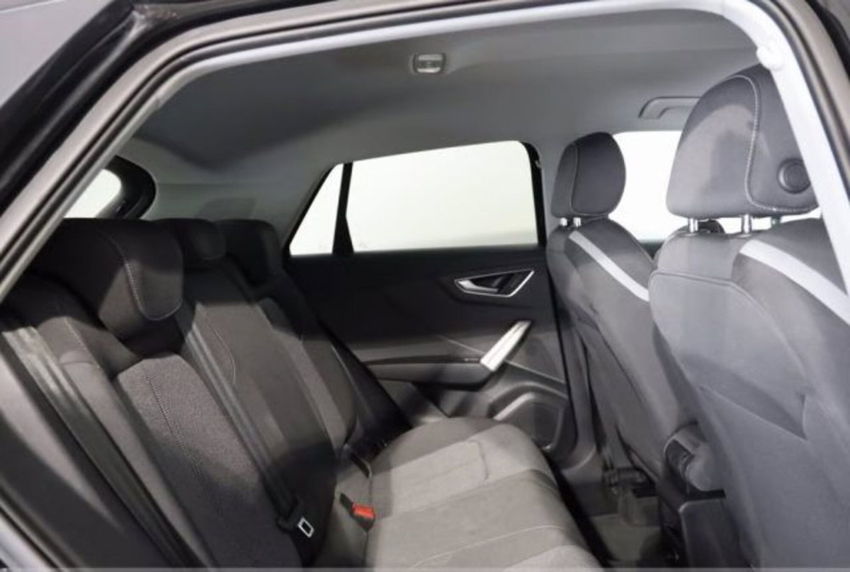 Audi Q2 Q2 35 TFSI S tronic S line Edition (10)