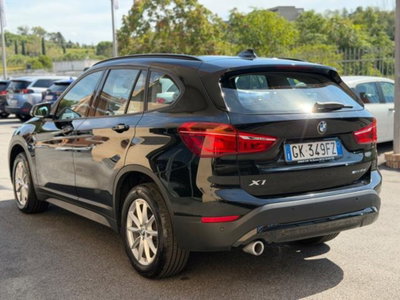 BMW X1 sDrive16d Sport (4)
