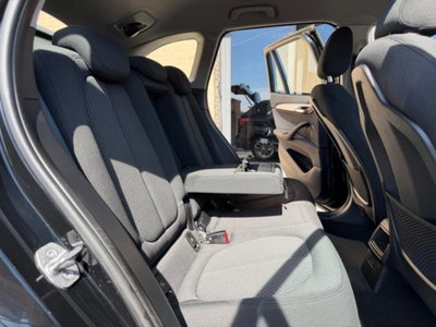 BMW X1 sDrive16d Sport (8)