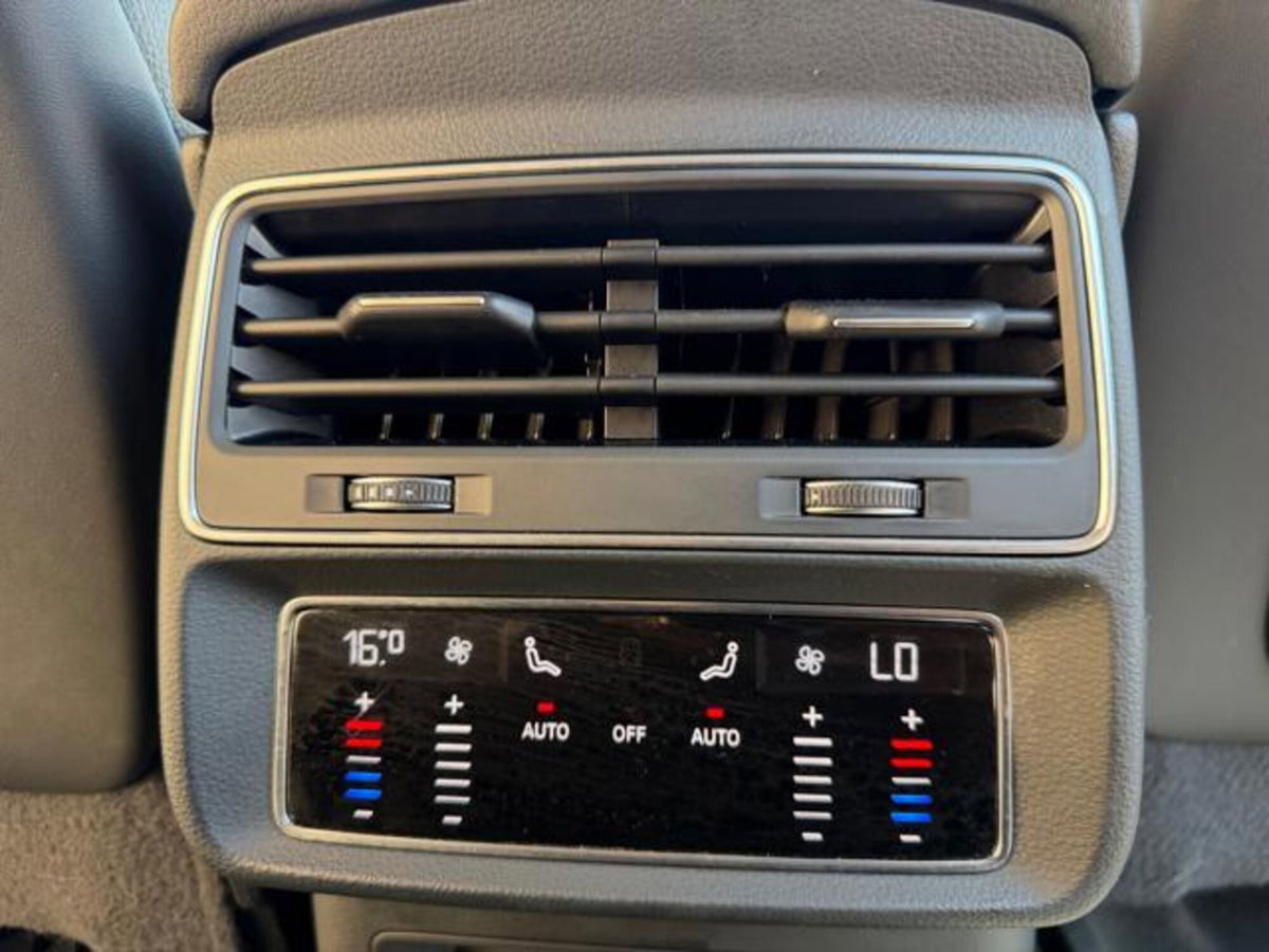 Audi Q8 Q8 50 TDI 286 CV quattro tiptronic Sport (10)
