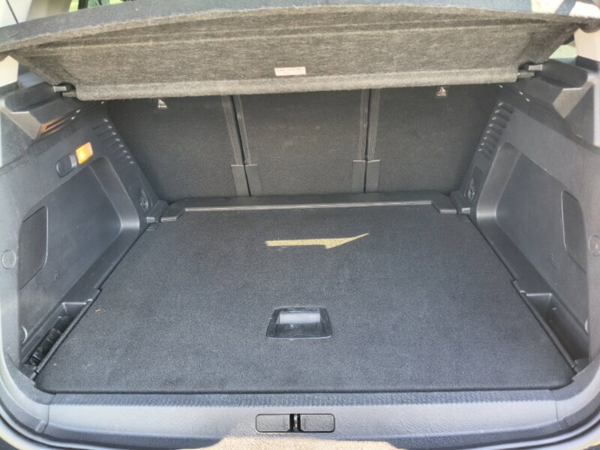 Citroen C5 Aircross 1.2 hybrid Max 136cv e-dcs6 (10)