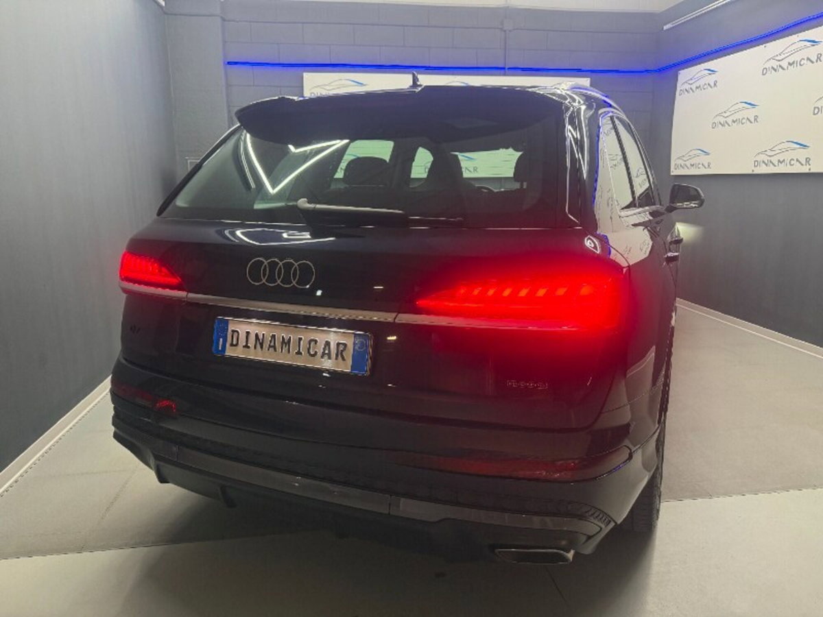 Audi Q7 50 TDI quattro tiptronic (4)