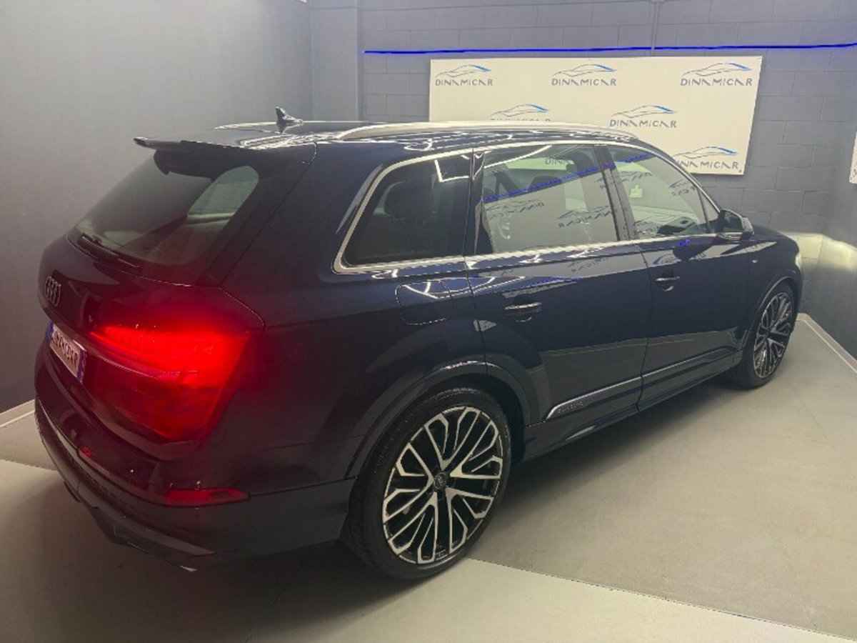 Audi Q7 50 TDI quattro tiptronic (6)