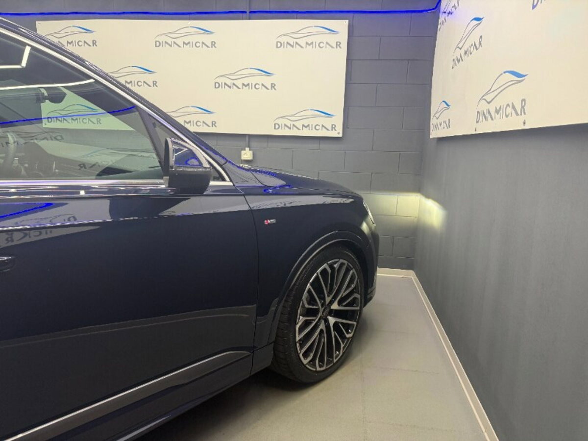 Audi Q7 50 TDI quattro tiptronic (8)
