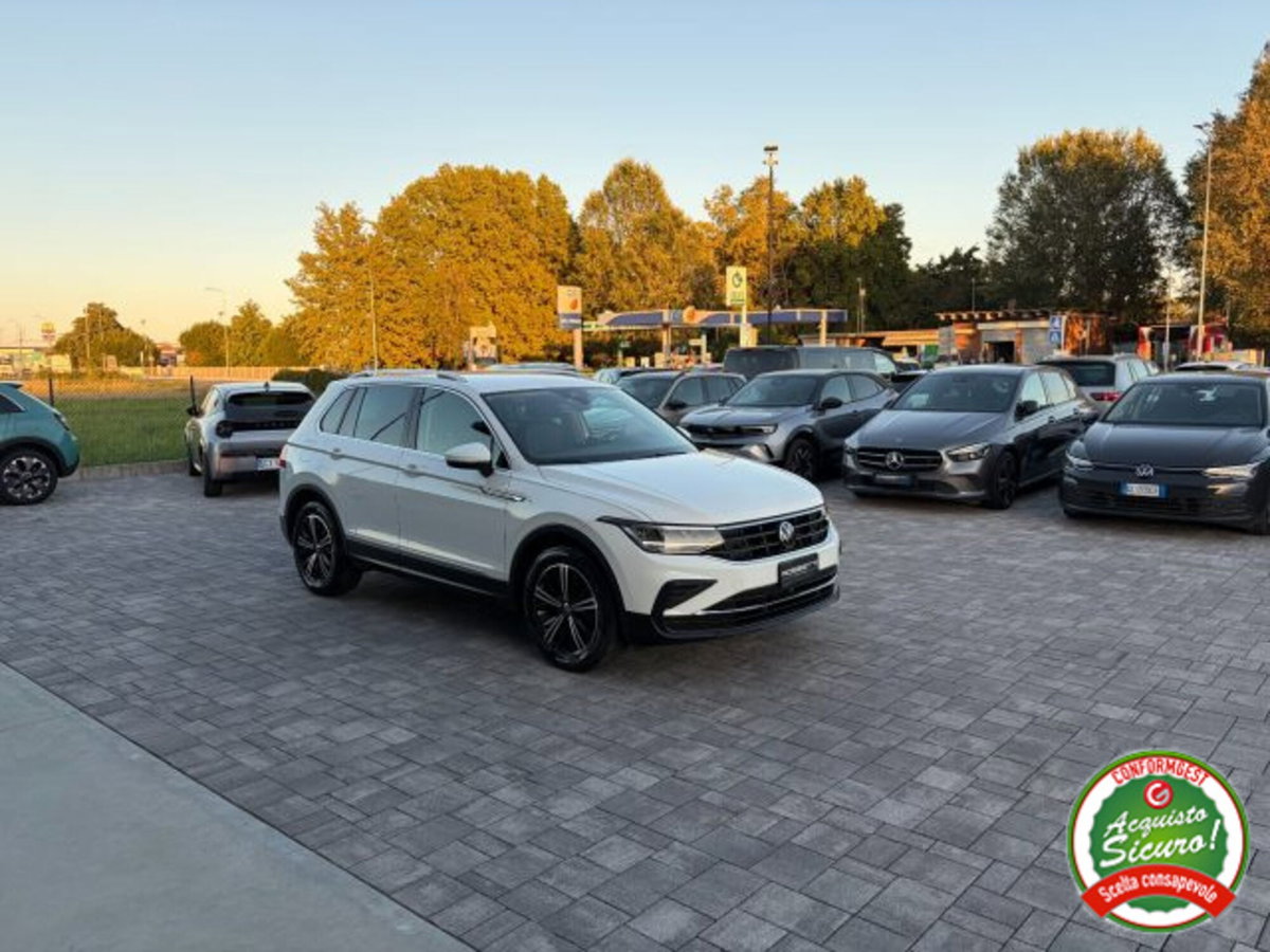 Volkswagen Tiguan 2.0 TDI 150 CV SCR DSG 4MOTION Life (5)