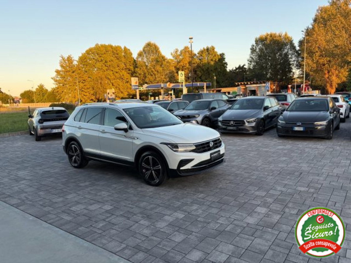 Volkswagen Tiguan 2.0 TDI 150 CV SCR DSG 4MOTION Life (6)