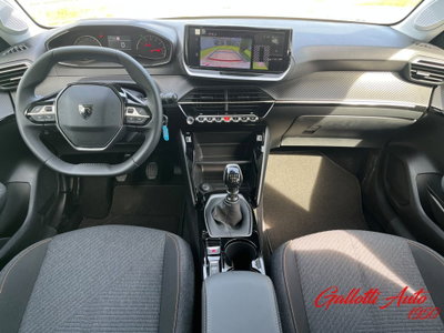 Peugeot 208 1.2 puretech Business s&s 100cv (10)