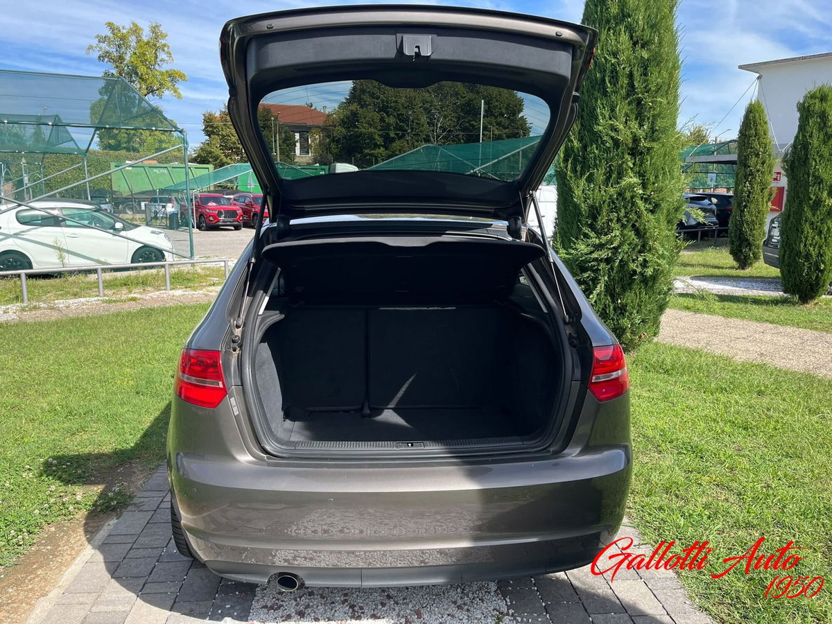 Audi A3 Sportback 2.0 TDI F.AP. Ambition (15)