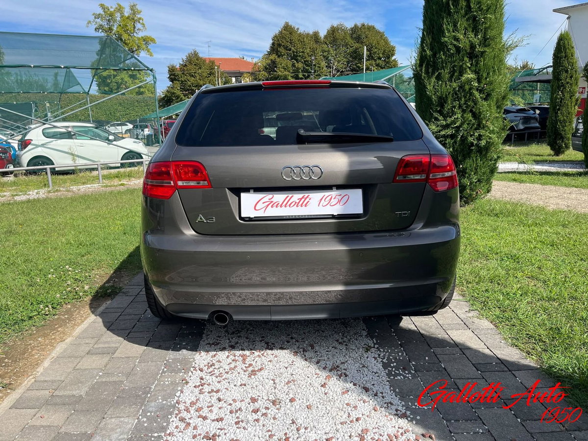 Audi A3 Sportback 2.0 TDI F.AP. Ambition (8)