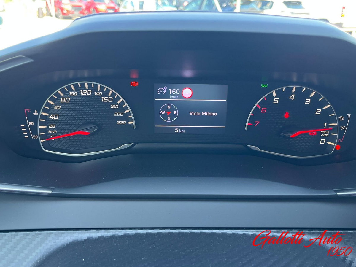 Peugeot 208 PureTech 100 Stop&Start 5 porte GT (12)