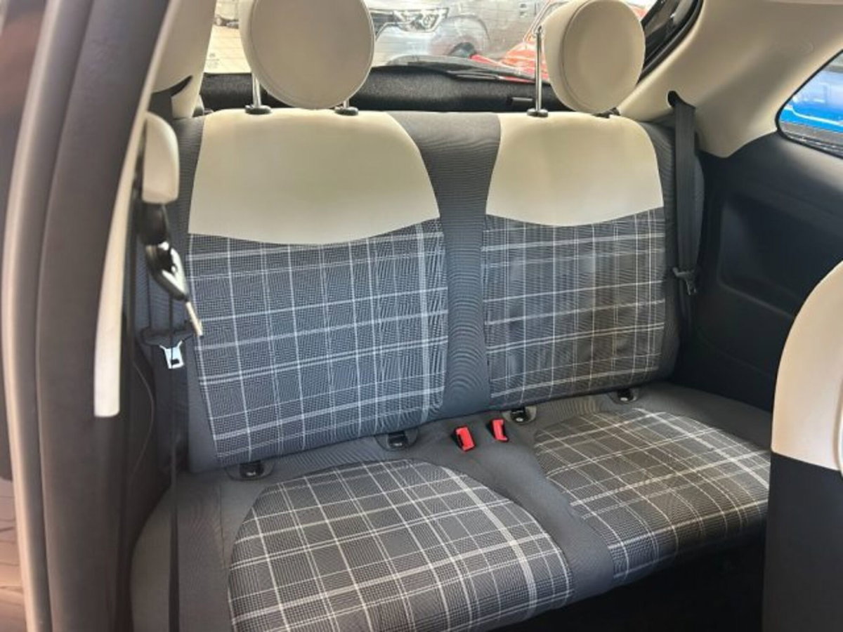 Fiat 500 1.2 Dualogic Lounge (18)