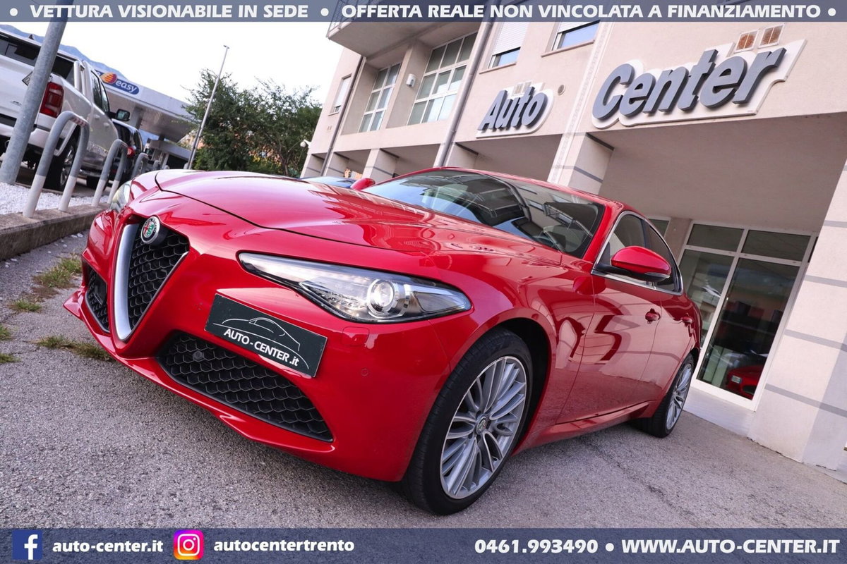 Alfa Romeo Giulia 2.0 Turbo 200 CV AT8 Super (8)