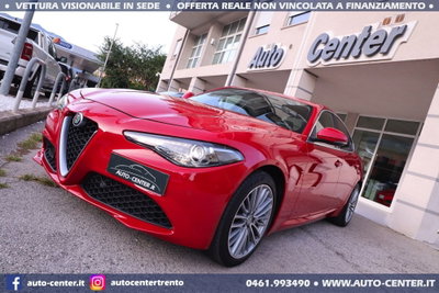 Alfa Romeo Giulia 2.0 Turbo 200 CV AT8 Super (8)