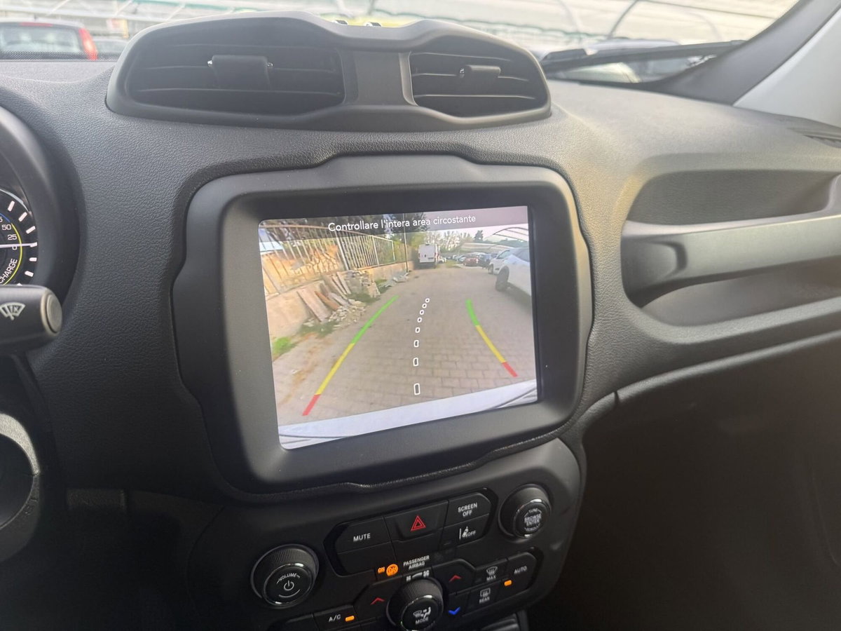 Jeep Renegade 1.3 T4 190CV PHEV 4xe AT6 Upland (17)