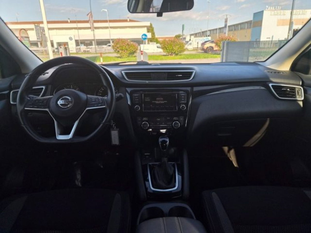 Nissan Qashqai 1.5 dCi 115 CV DCT Visia (4)