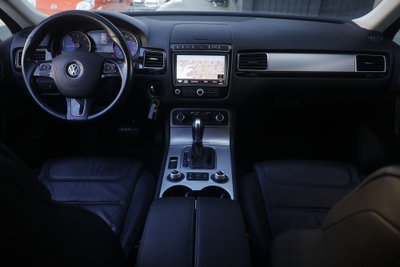 Volkswagen Touareg 3.0 TDI 204 CV tiptronic BlueMotion Techn. Executive (2)