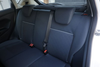 Ford Fiesta Ikon 1.4 TDCi 70CV 5 porte (3)