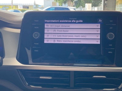 Volkswagen T-Roc 1.5 tsi Life dsg (16)