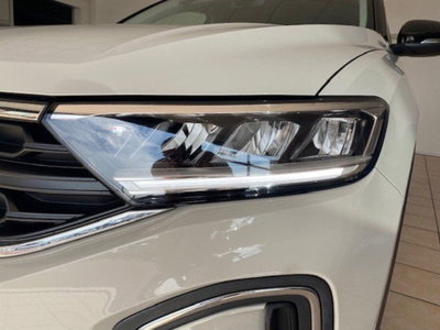 Volkswagen T-Roc 1.5 tsi Life dsg (5)
