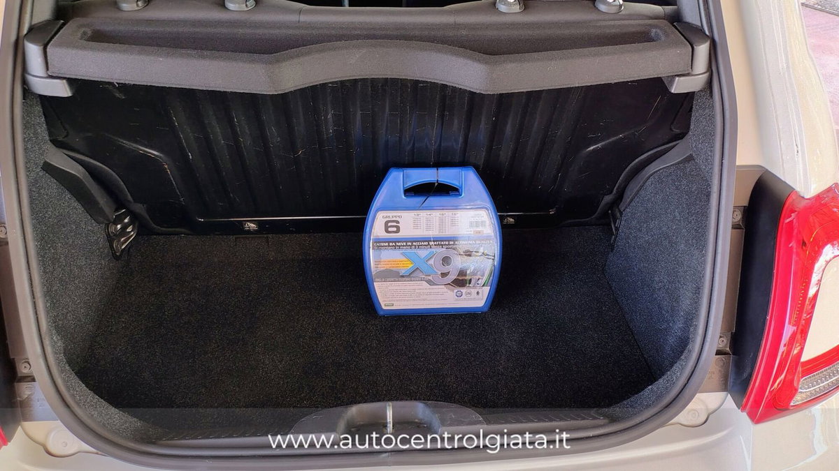 Fiat 500 1.0 Hybrid Red (5)