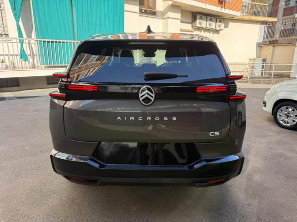 Citroen C5 Aircross 1.2 hybrid Plus 136cv e-dcs6 (5)