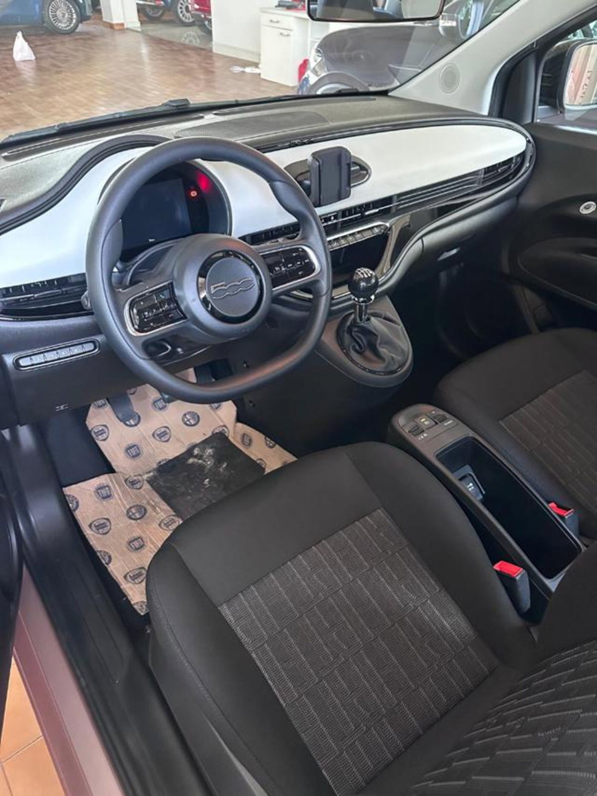 Fiat 500 1.0 hybrid Pop (8)