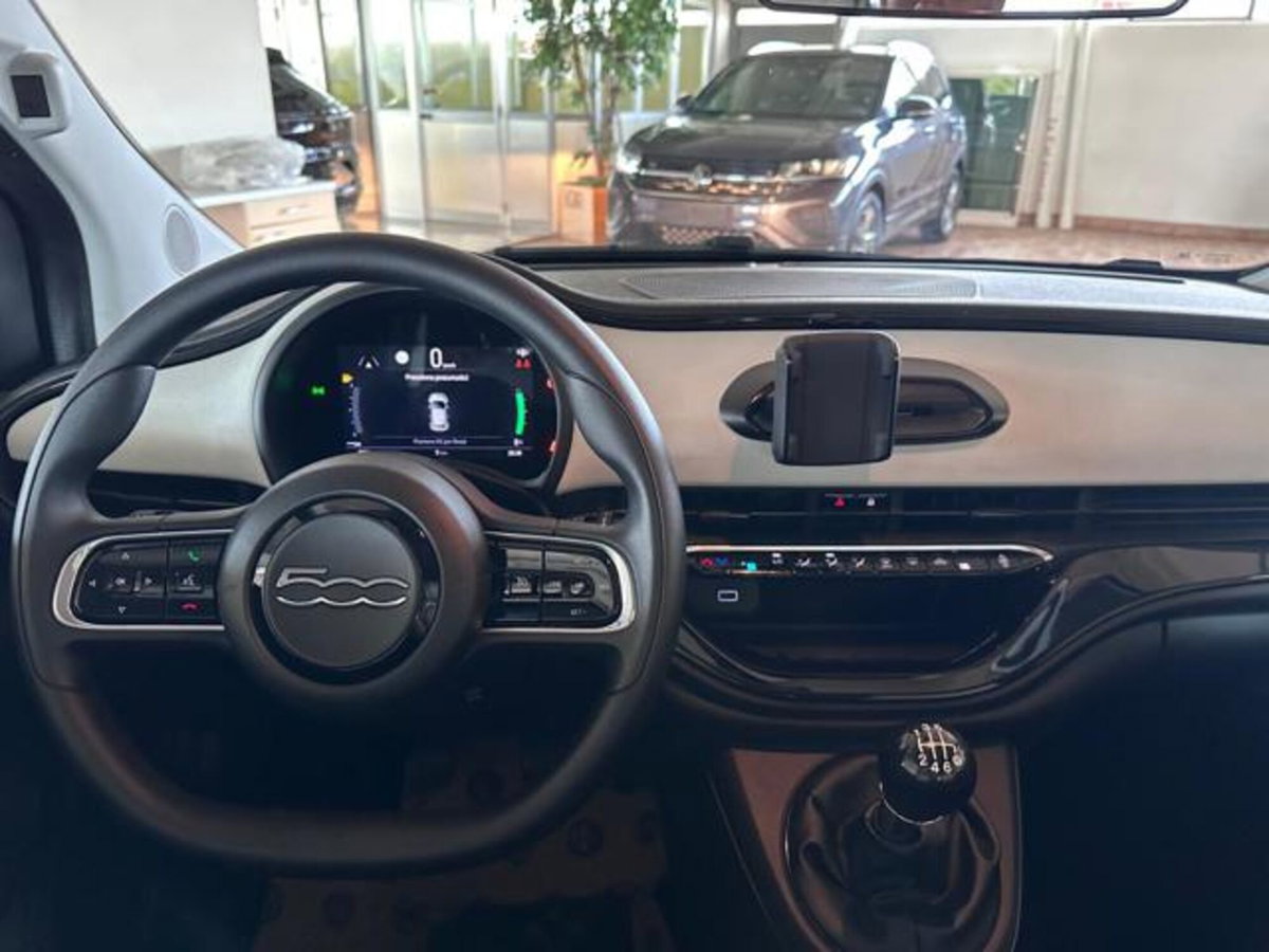 Fiat 500 1.0 hybrid Pop (9)