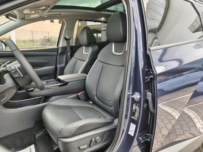 Hyundai Tucson 1.6 hev Exellence 4wd 239cv auto (9)