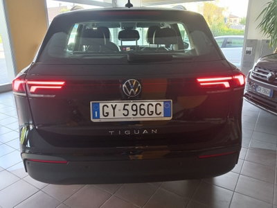 Volkswagen Tiguan Allspace 2.0 TDI SCR DSG 4MOTION Life (18)