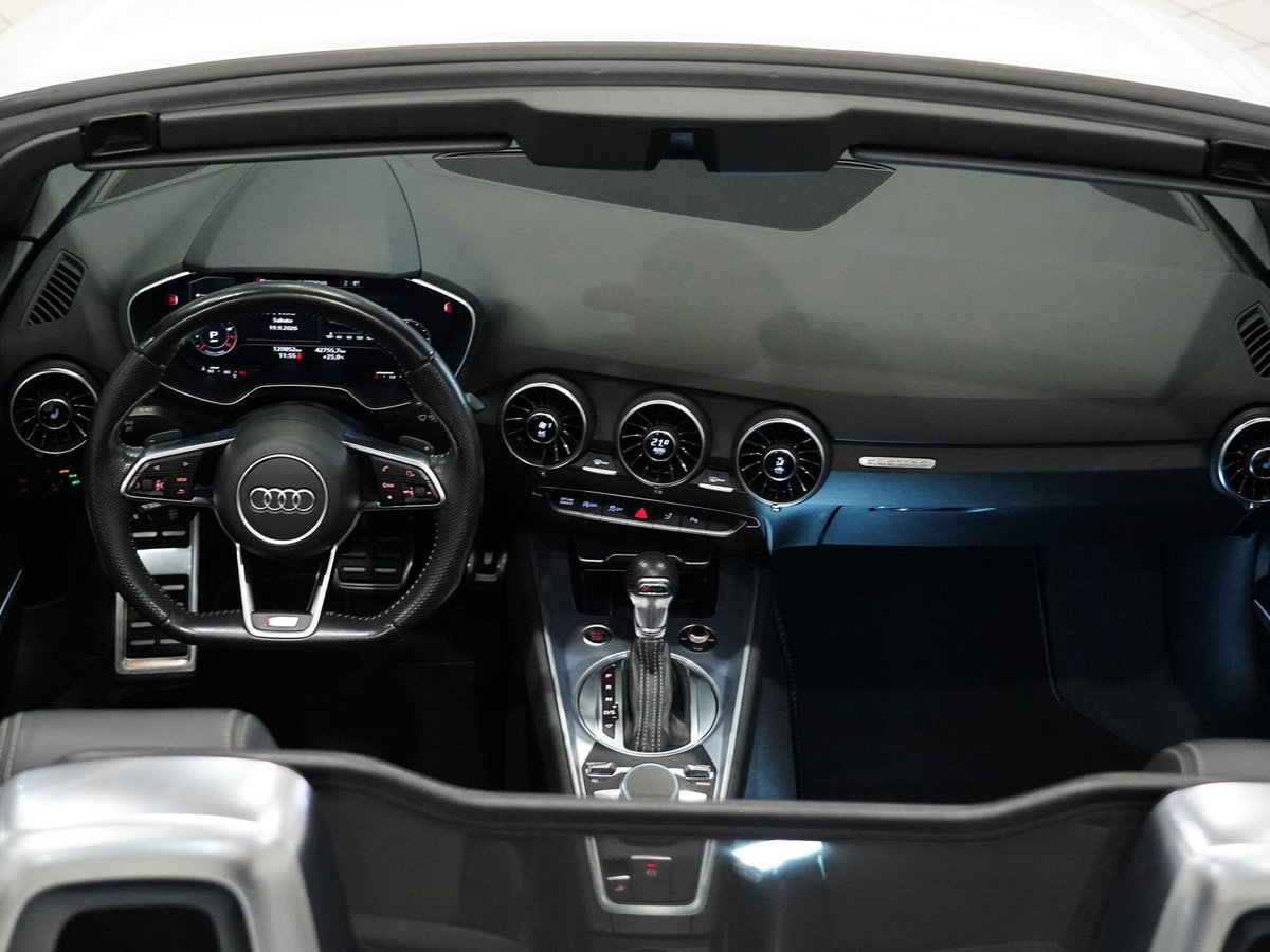 Audi TT Cabrio 2.0 TFSI S line (6)