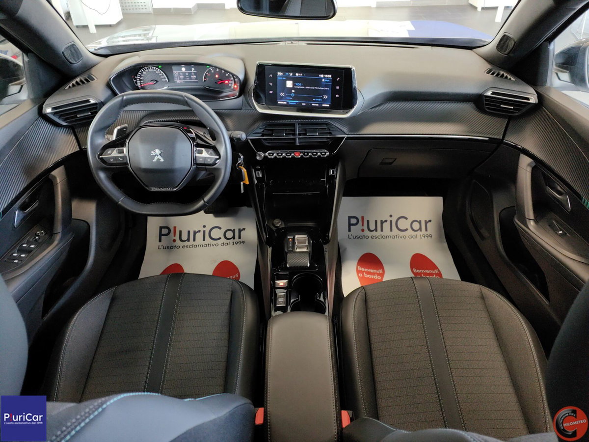 Peugeot 2008 BlueHDi 130 S&S EAT8 Allure Pack (3)