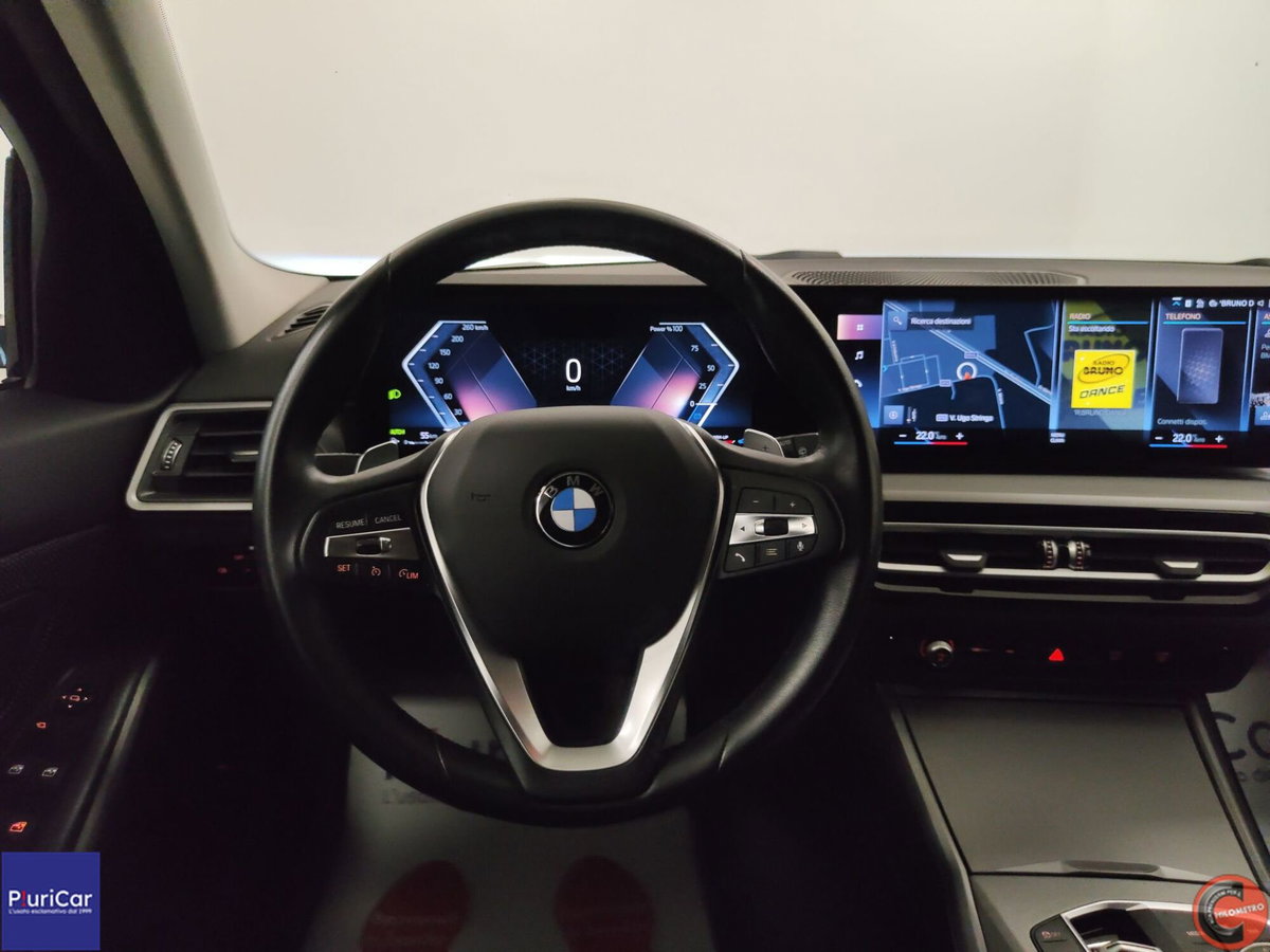 BMW Serie 3 Touring 318d 48V (16)